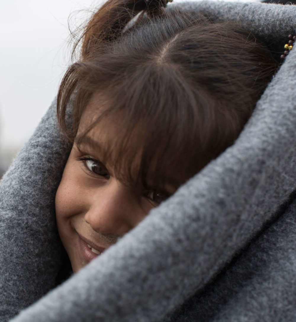 Scegli Una coperta per proteggere una vita per fare un regalo solidale e per aiutare tante persone a costruire il proprio futuro